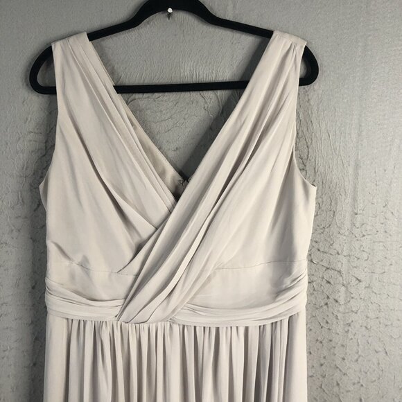 Vivian Diamond Formal Dress Womens 18 Gray Maxi Wedding Ruched Event Occasion - Picture 2 of 16